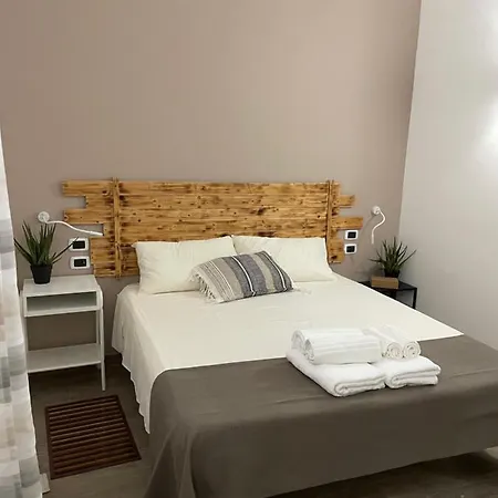 L'angolo Delle Bugie Bed & Breakfast *